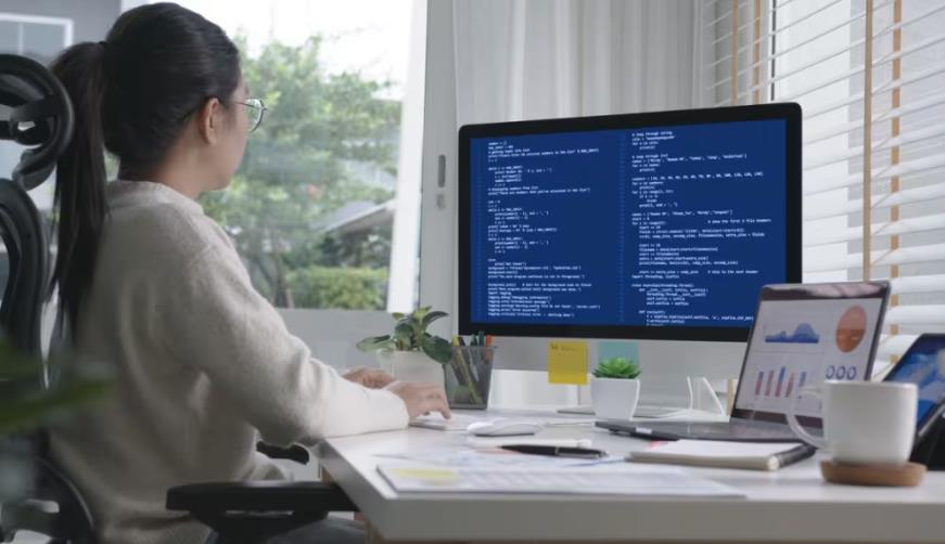 洪江市企业数字化解决方案：机器学习赋能商业模式升级的核心路径
